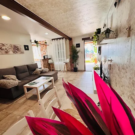 Rurales Vanesa 1 Holiday home *